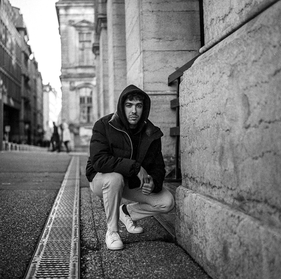 Photographie argentique réalisée à l'Hasselblad 500C/M dans les rue de Lyon